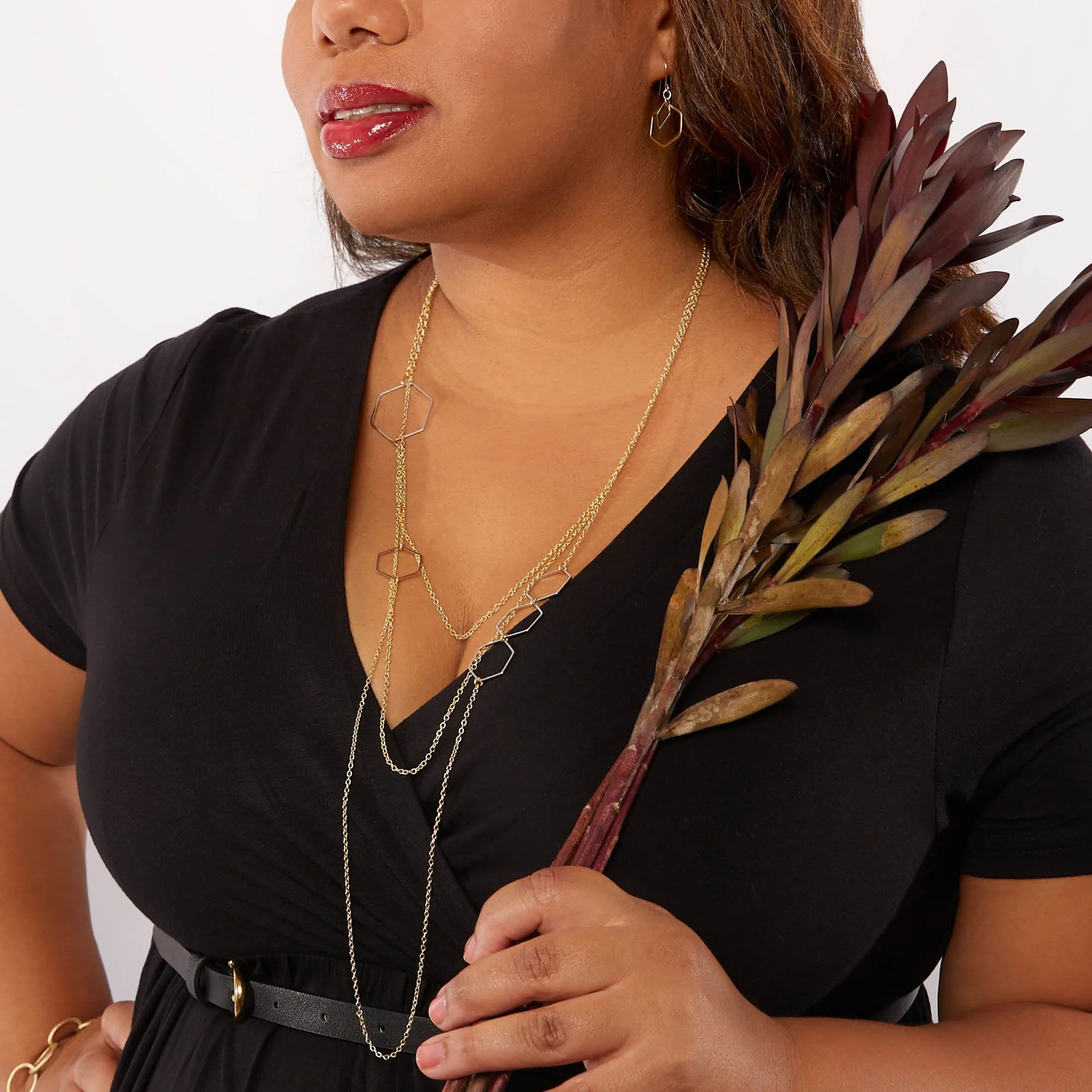 "Le Contour" Layered Black & Gold Hexagon Necklace For Women