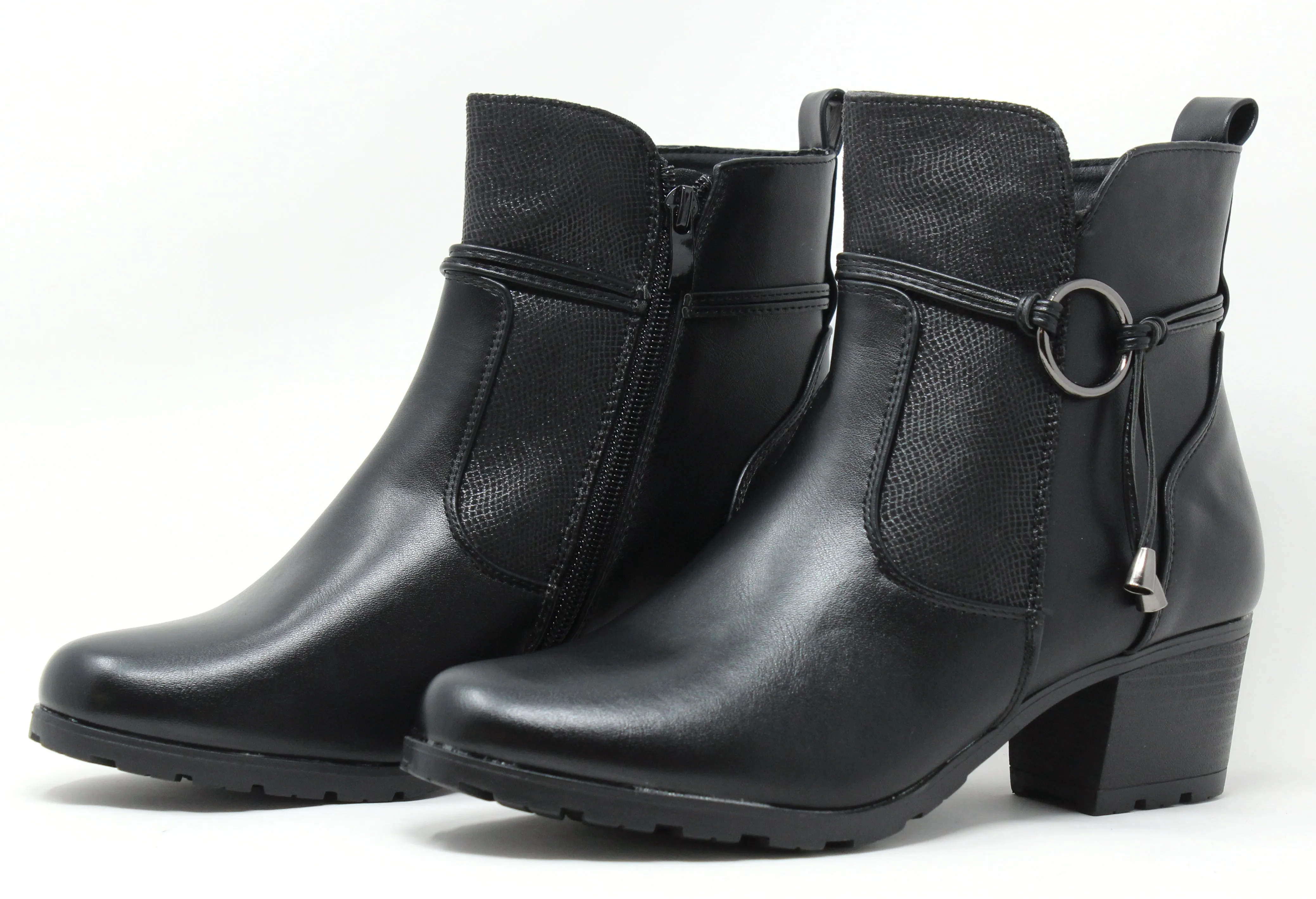 Ring Ankle Boot